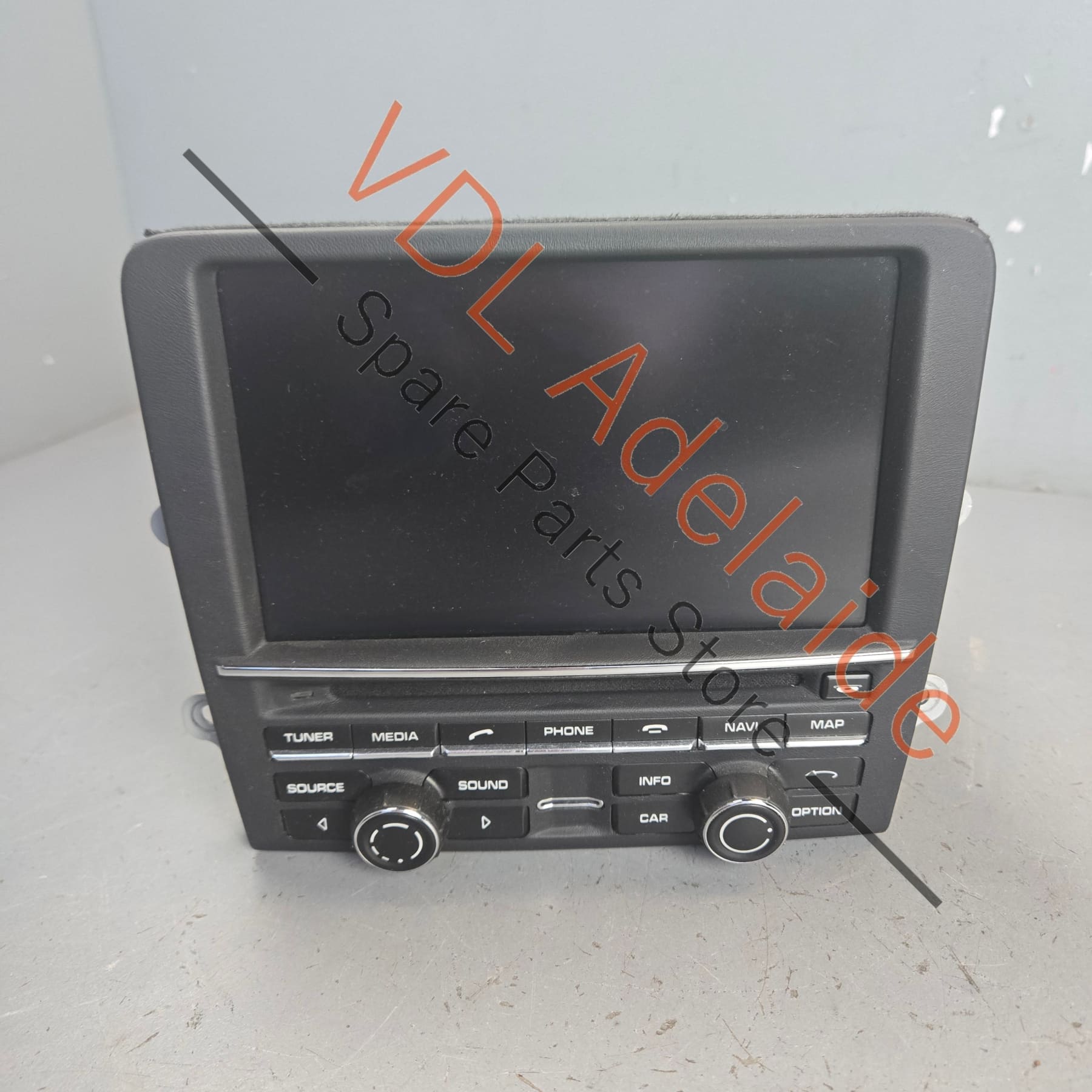 991642950DXDML    Porsche 911 991 PCM Central Screen Radio Nav 991642950DX DML Rare Leather Wrapped Face
