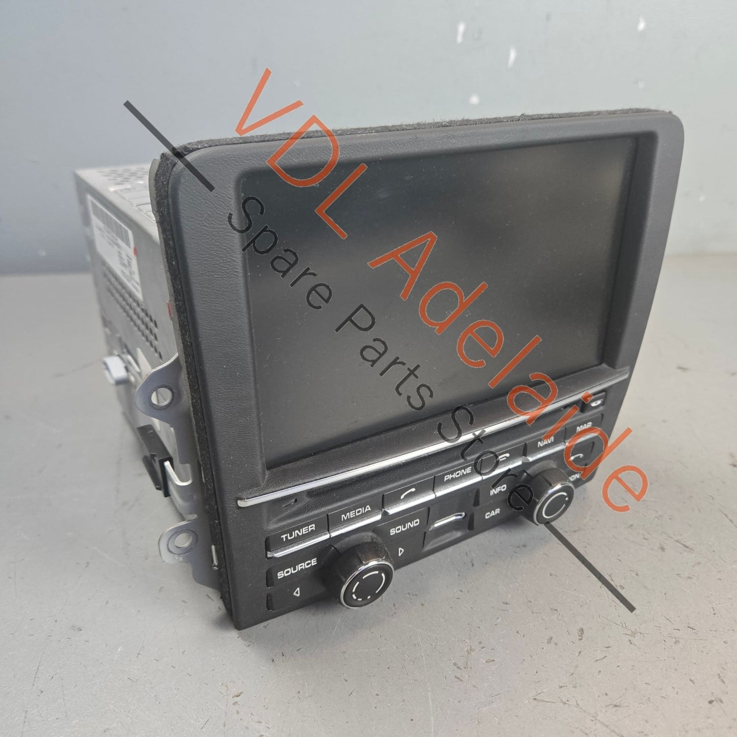 991642950DXDML    Porsche 911 991 PCM Central Screen Radio Nav 991642950DX DML Rare Leather Wrapped Face