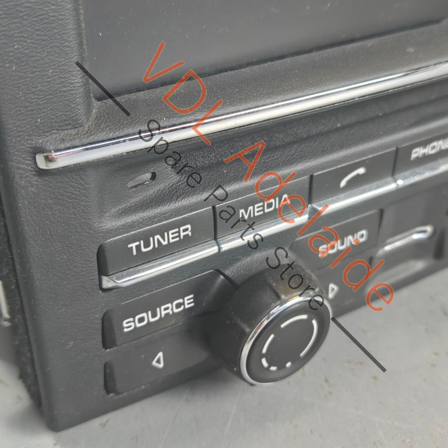 991642950DXDML    Porsche 911 991 PCM Central Screen Radio Nav 991642950DX DML Rare Leather Wrapped Face