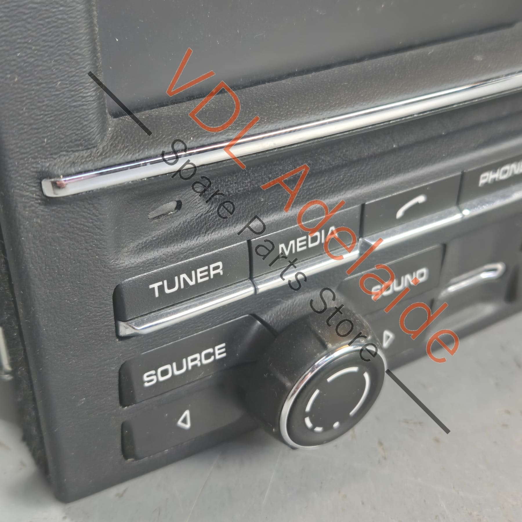 991642950DXDML    Porsche 911 991 PCM Central Screen Radio Nav 991642950DX DML Rare Leather Wrapped Face