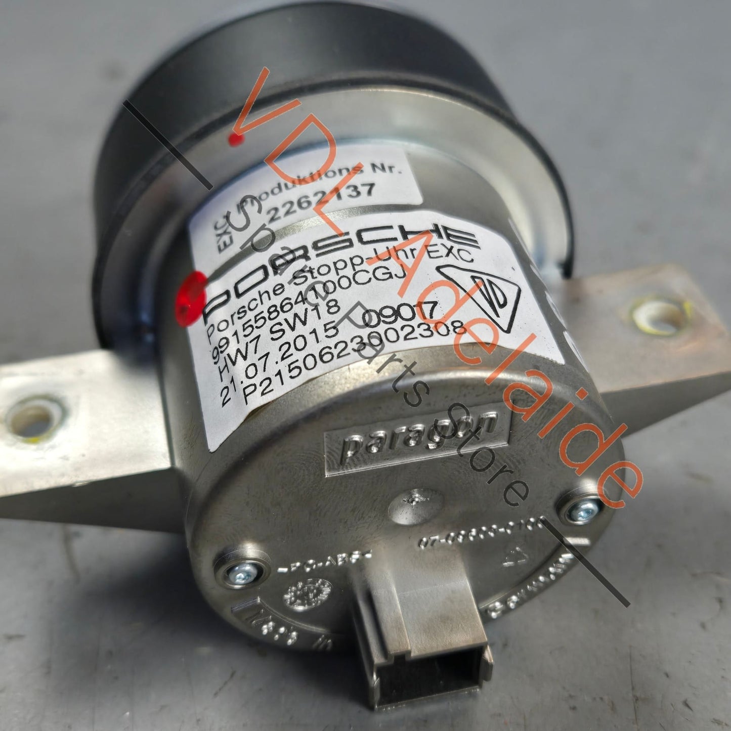 99155864100CGJ 99155864100 9P1919203E  Porsche 911 Chrono Clock Stopwatch 99155864100