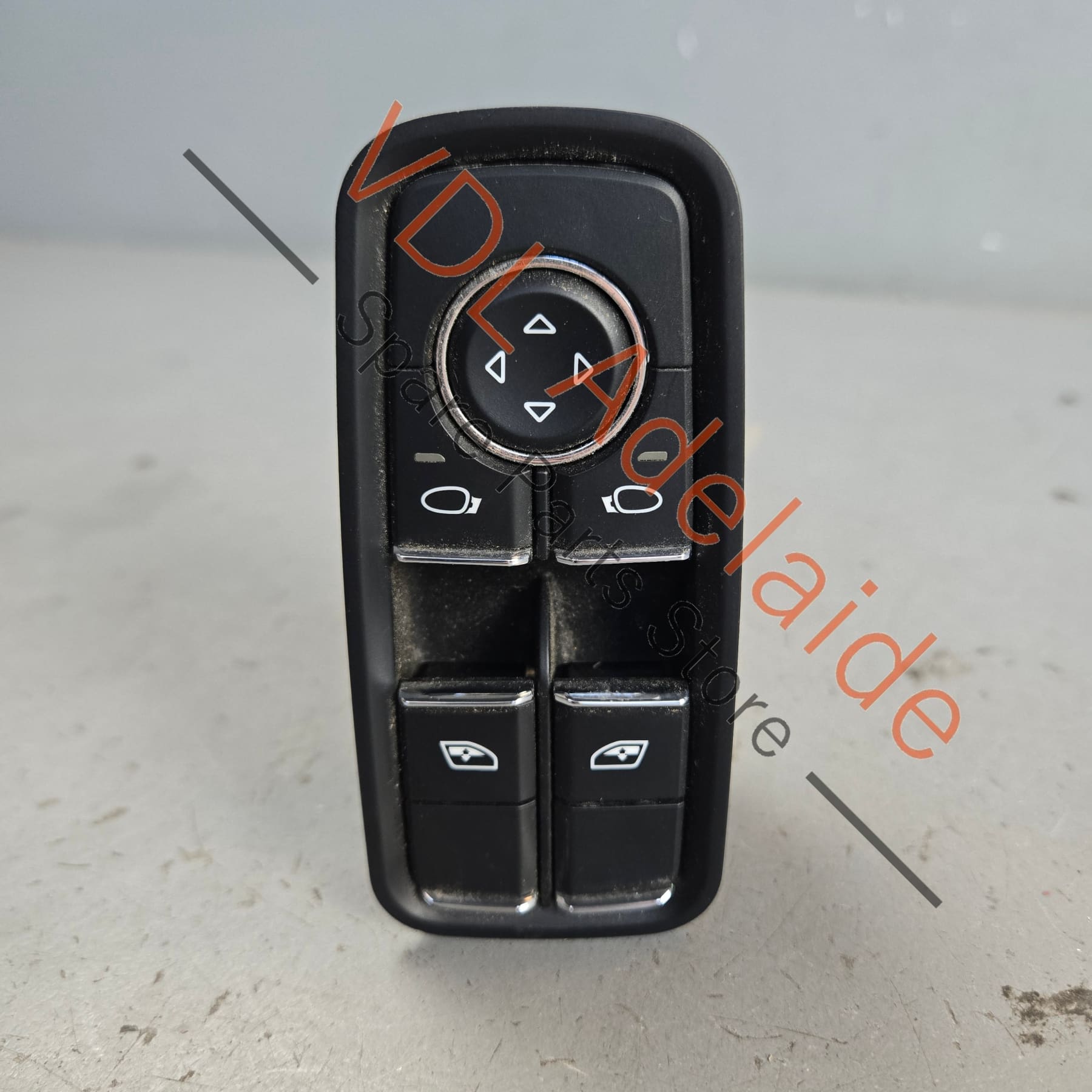 99161315102    Genuine OEM Porsche 911 Drivers Door Power Window Switch 99161315102 DML