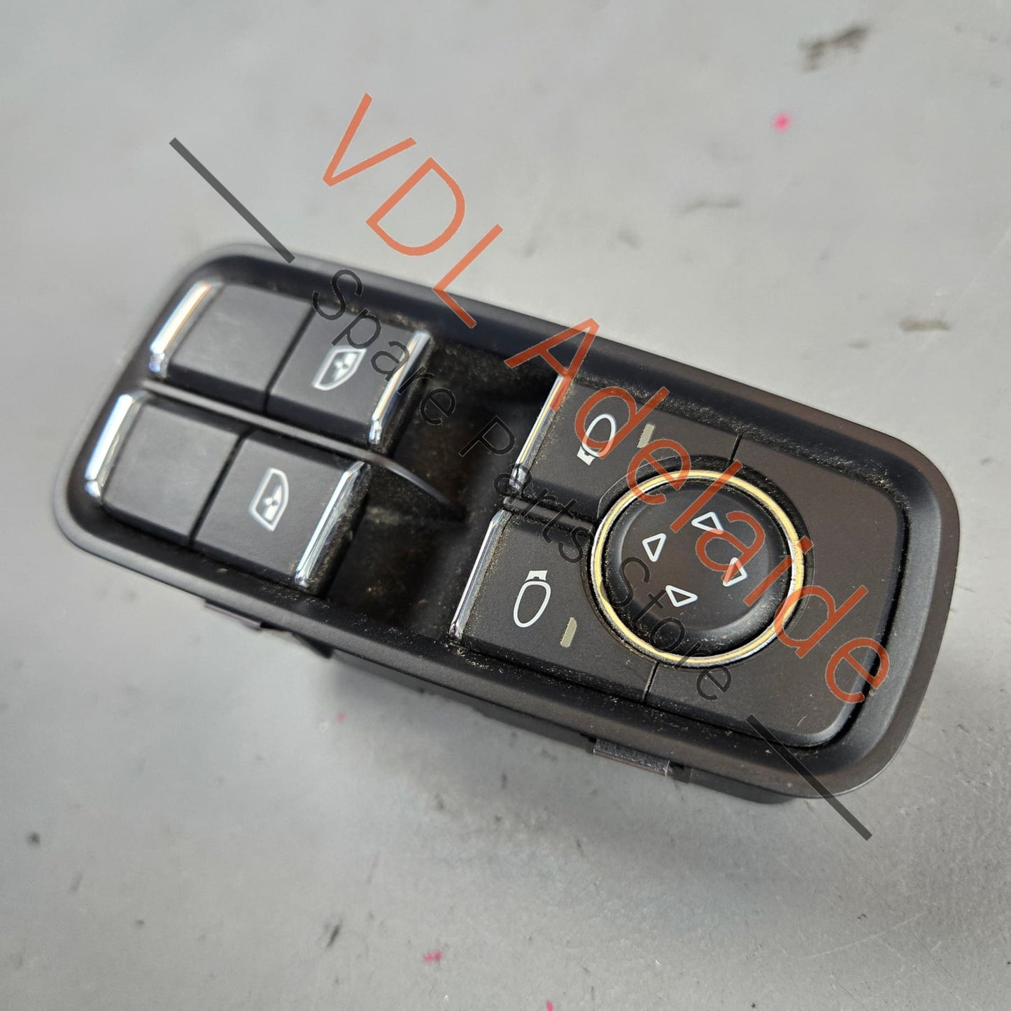 99161315102    Genuine OEM Porsche 911 Drivers Door Power Window Switch 99161315102 DML