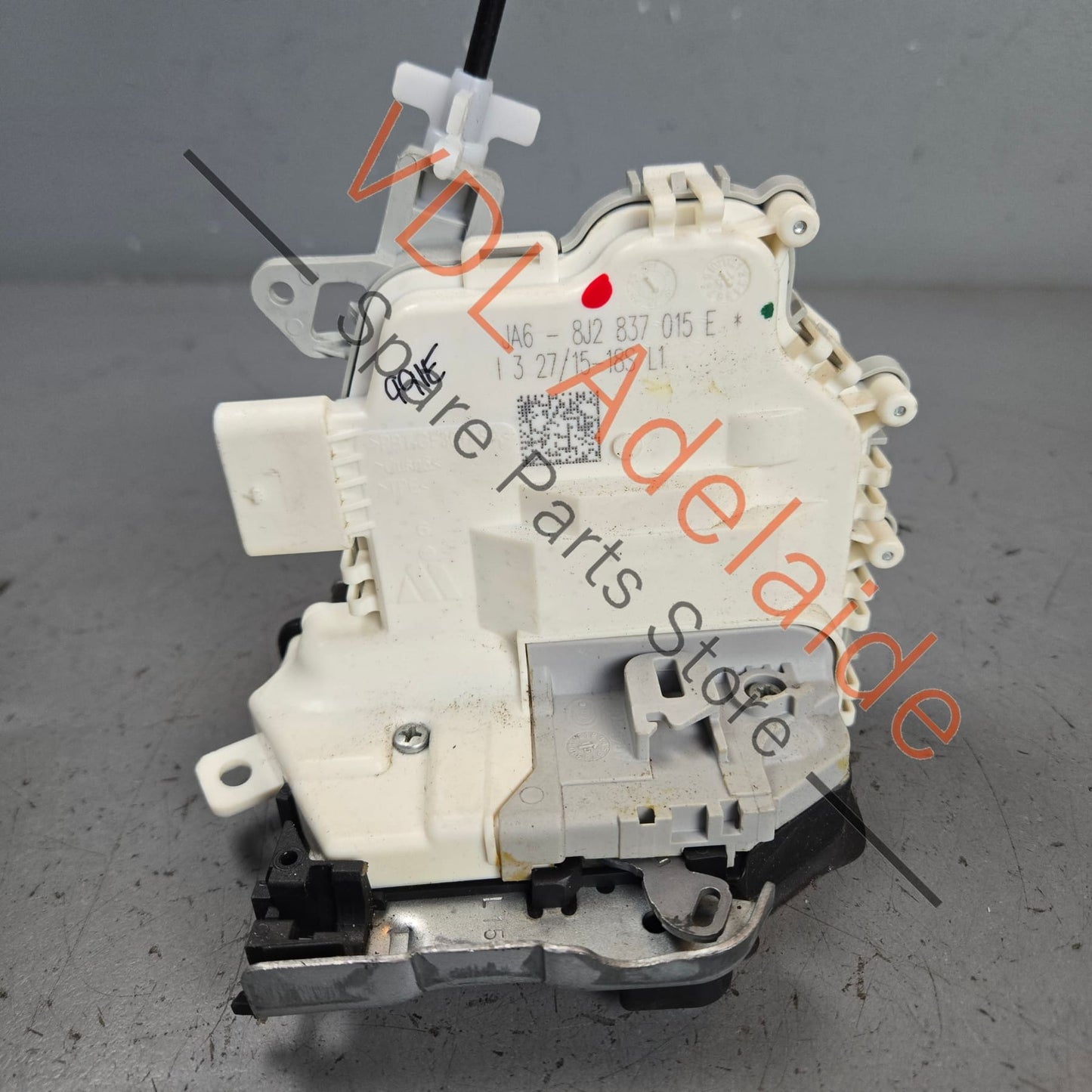 8J2837015E 9A783741505 8J2837015C  Porsche Macan 95B Front Left Door Lock Actuator 8J2837015E for RHD