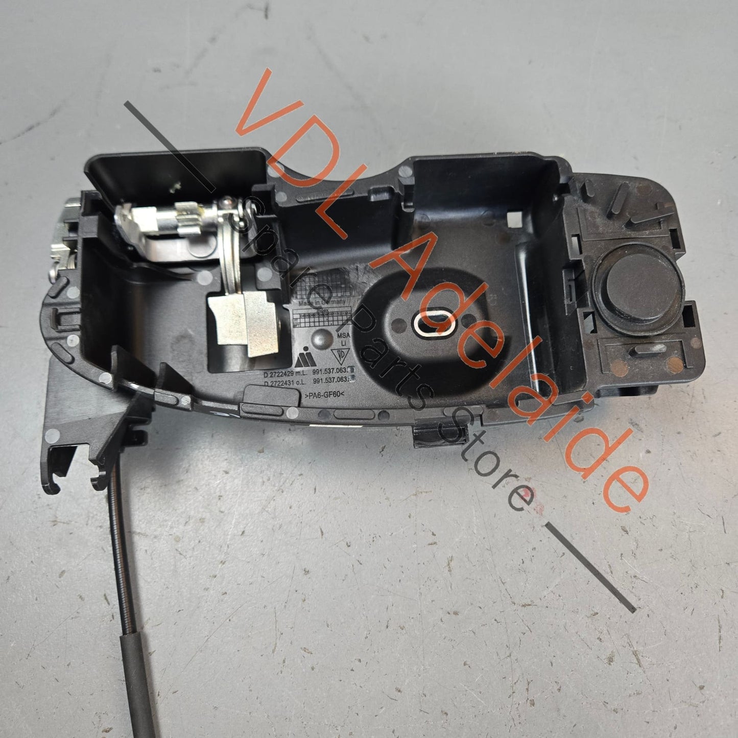 99153706305    Porsche 911 991.1 Left Side Door Handle Bracket 99153706305