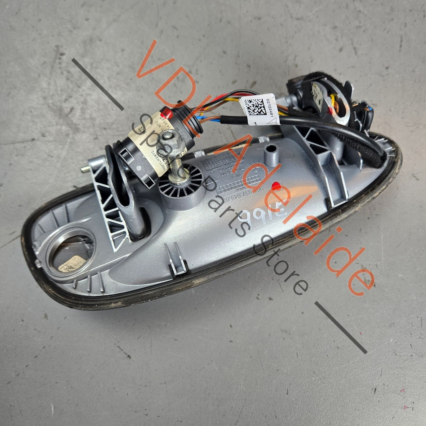99153791300 99153764502 99153772301  Porsche 911 991.1 Left Side Exterior Door Handle For Keyless Entry 99153772301 99153791300 99153764502