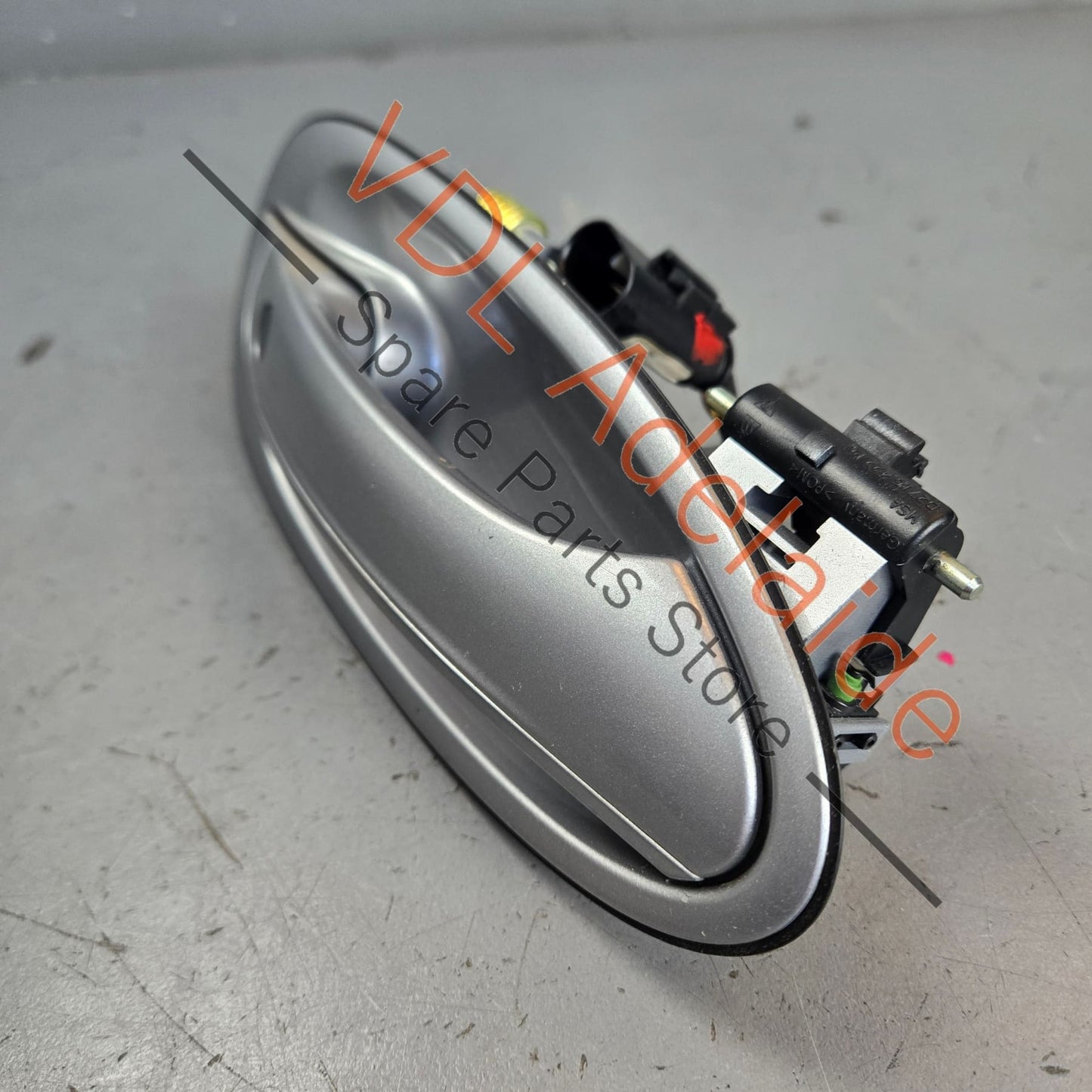 99153791400 99153764602 99153772401  Porsche 911 991.1 Right Side Exterior Door Handle For Keyless Entry 99153772401 99153791400 99153764602