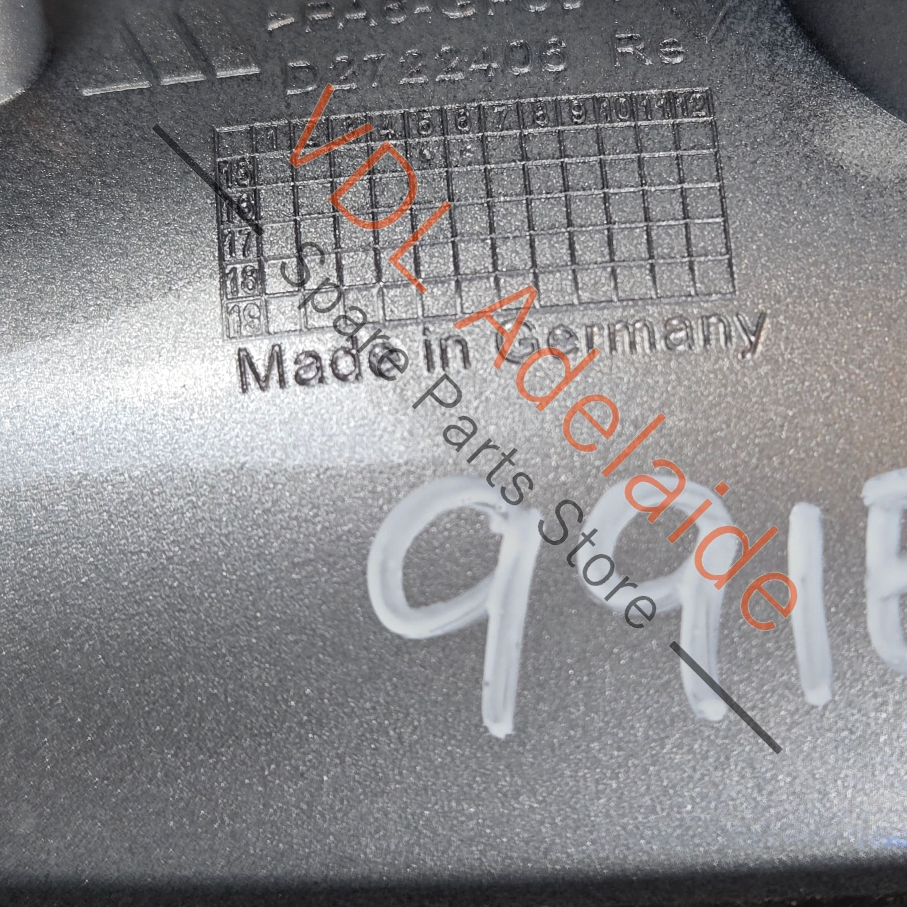 99153791400 99153764602 99153772401  Porsche 911 991.1 Right Side Exterior Door Handle For Keyless Entry 99153772401 99153791400 99153764602
