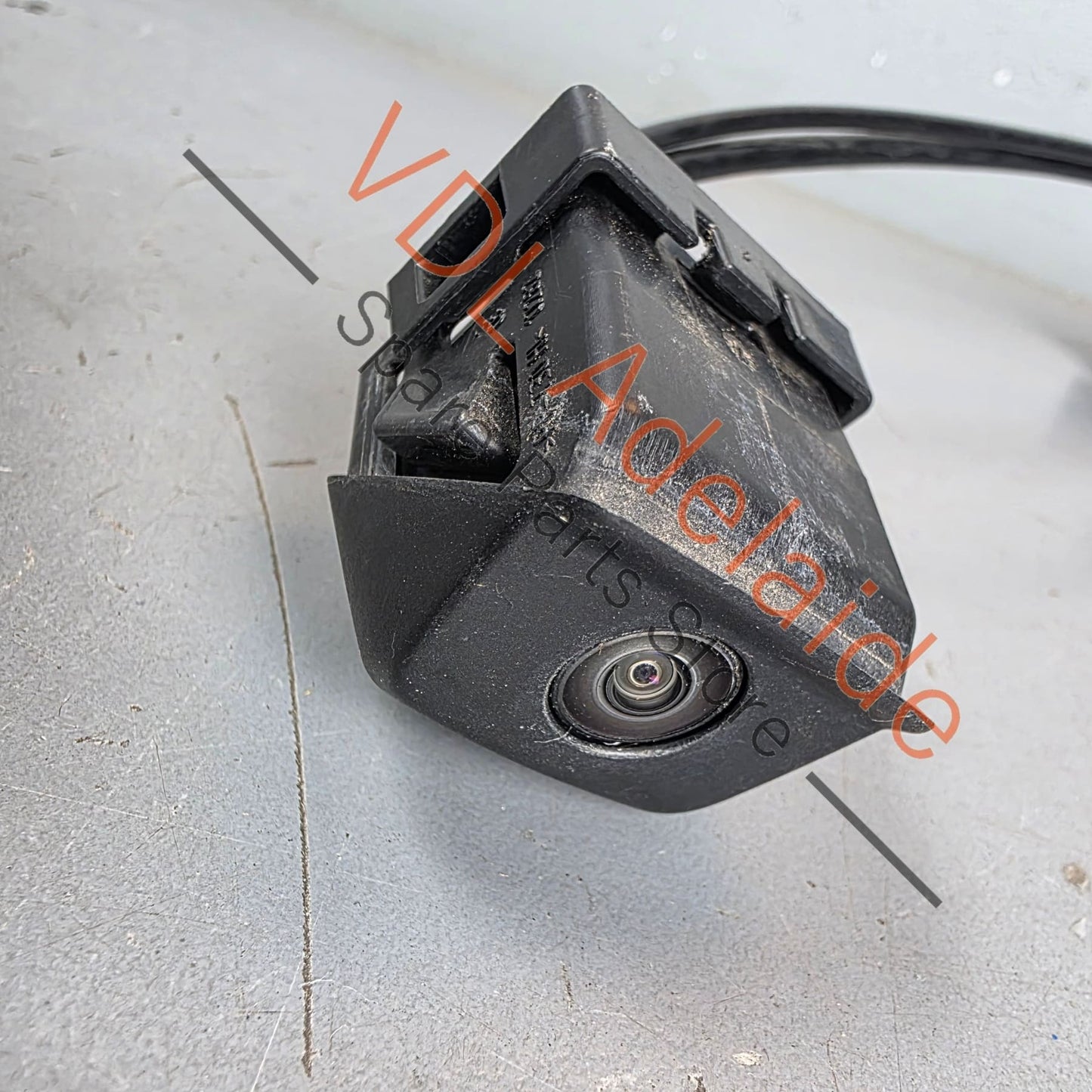 95B980551E 95B980551L   Porsche 911 991 Reverse Camera Genuine OEM with mounting bracket 95B980551E 95B980551L