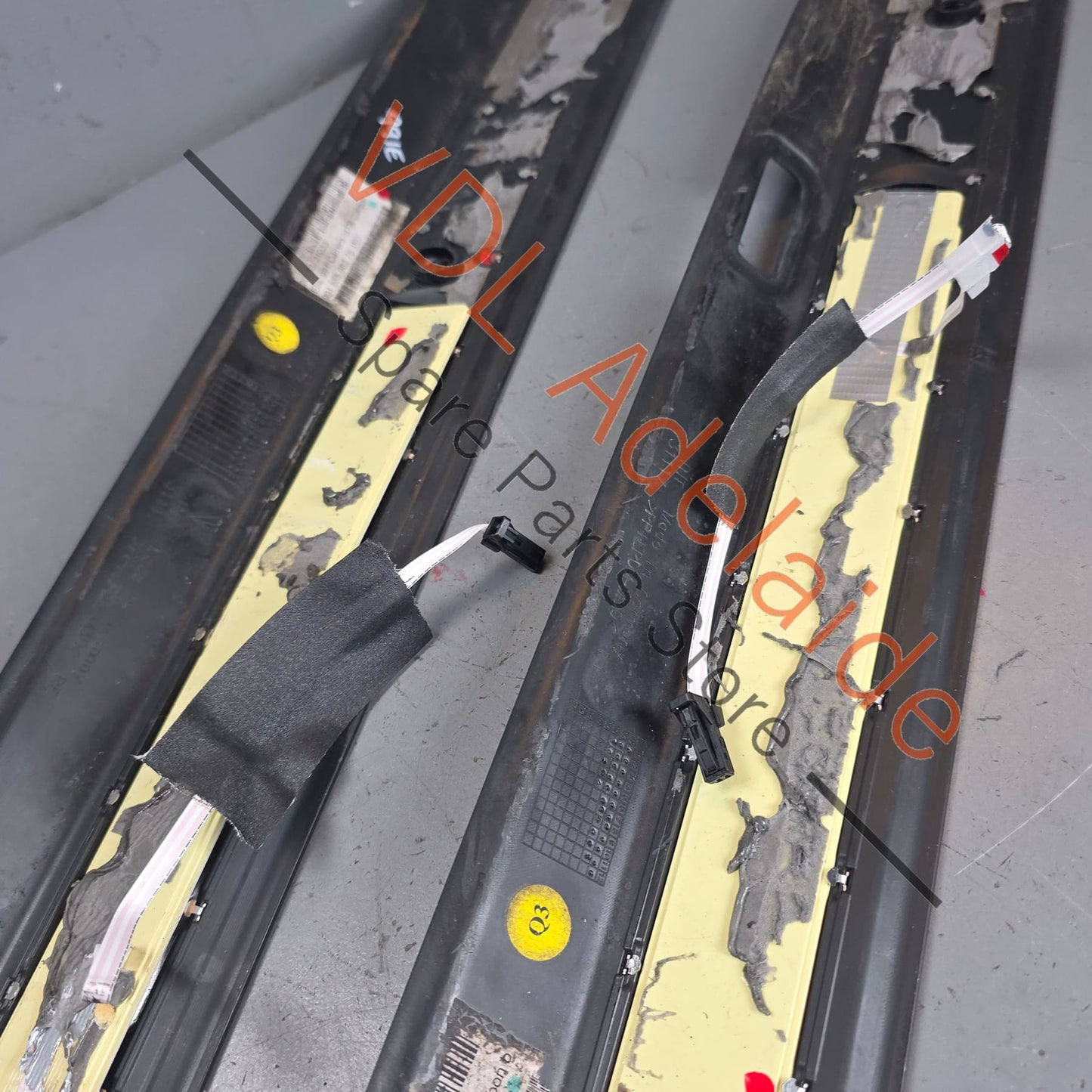 991555981751 991555982751   Porsche 911 991.1 991.2 Illuminated Carbon Sil Trim Strip GTS