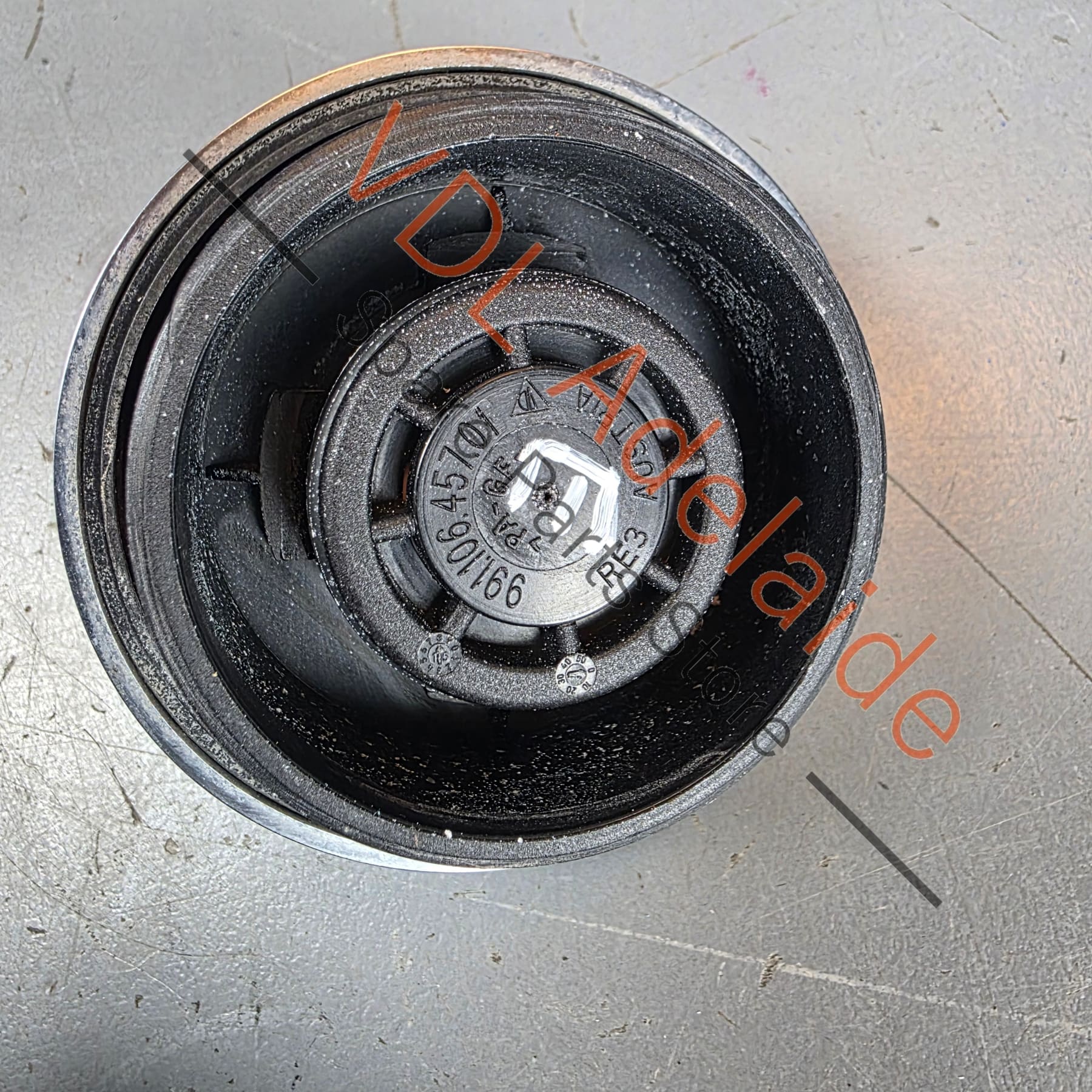 99110645702    Porsche 911 Coolant Radiator Cap 99110645702