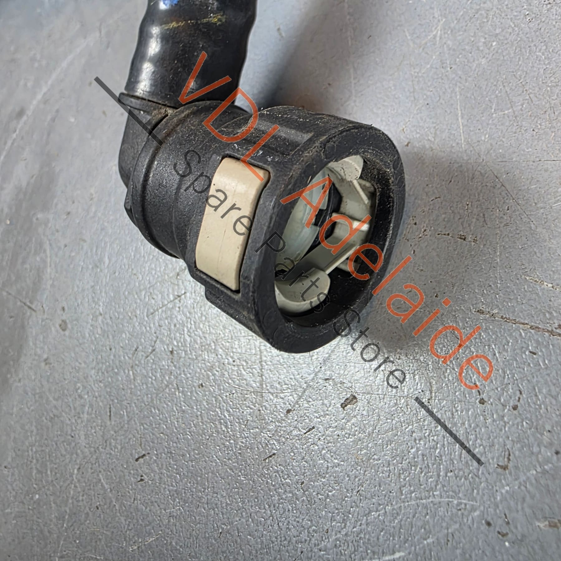 99135557810    Porsche 991 981 Brake Booster Vacuum Hose Pipe 99135557810 1K0906207A