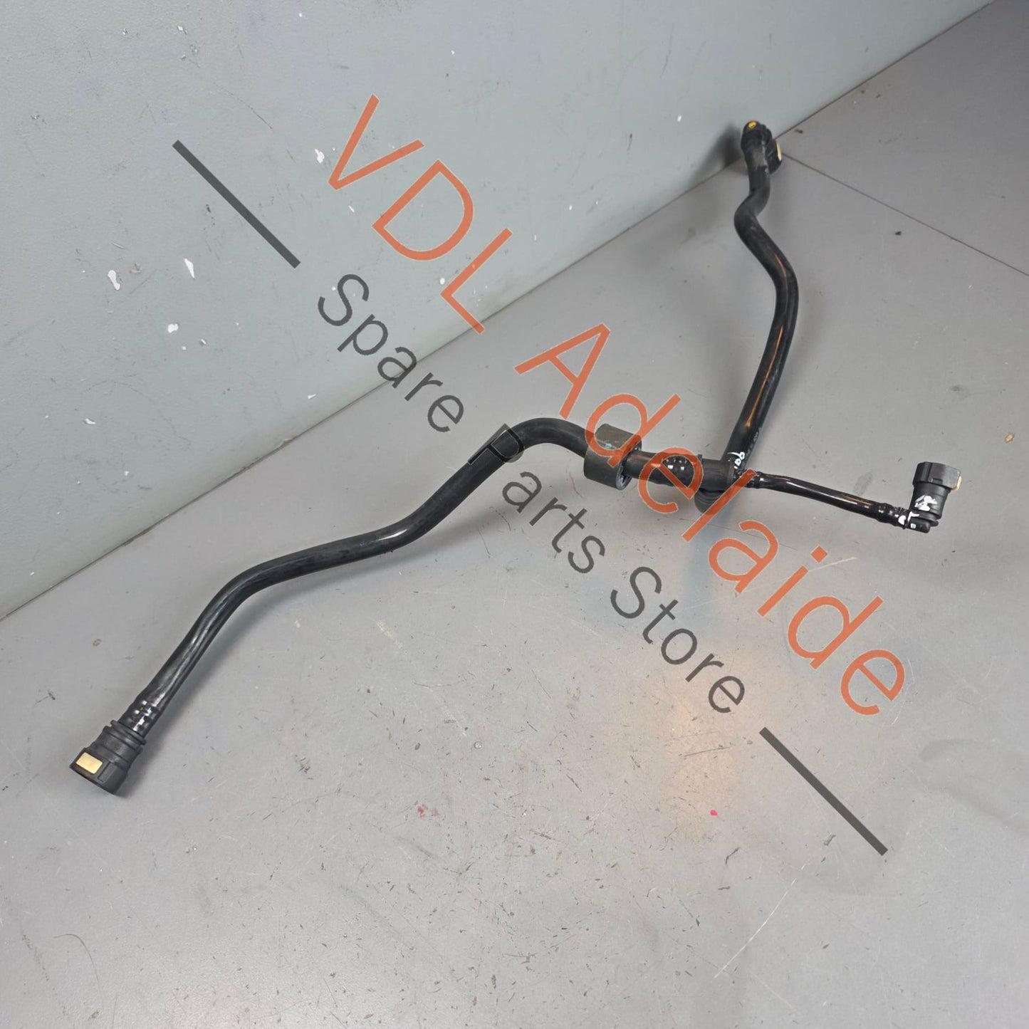 99120125104    Porsche 991 981 Fuel Vapour Breather Hose Pipe 99120125104