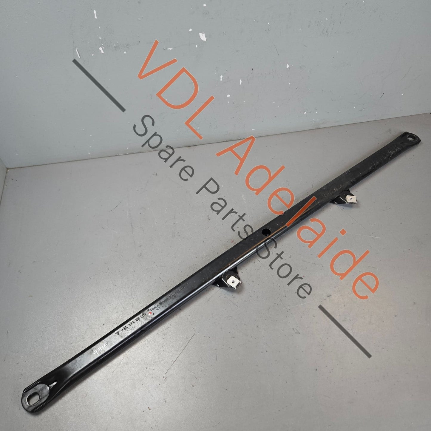 99133108107    Porsche 911 991 Coupe Rear Suspension Cross Brace Left 99133108107
