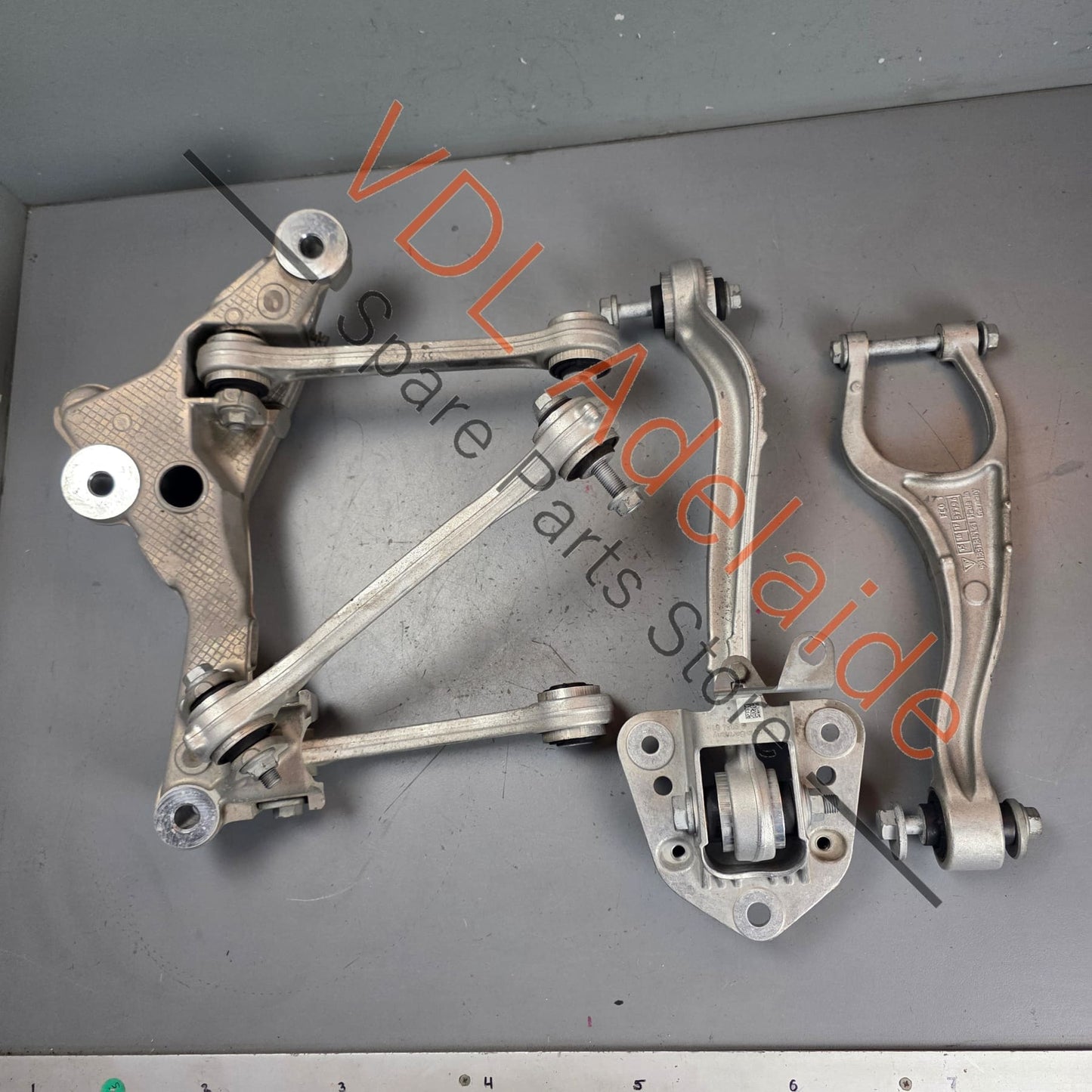 99133115111 9P1505223B 99133105321 99133104703 Porsche 911 991 Right Left Suspension Arm Assembly Upper & Lower Control Arms