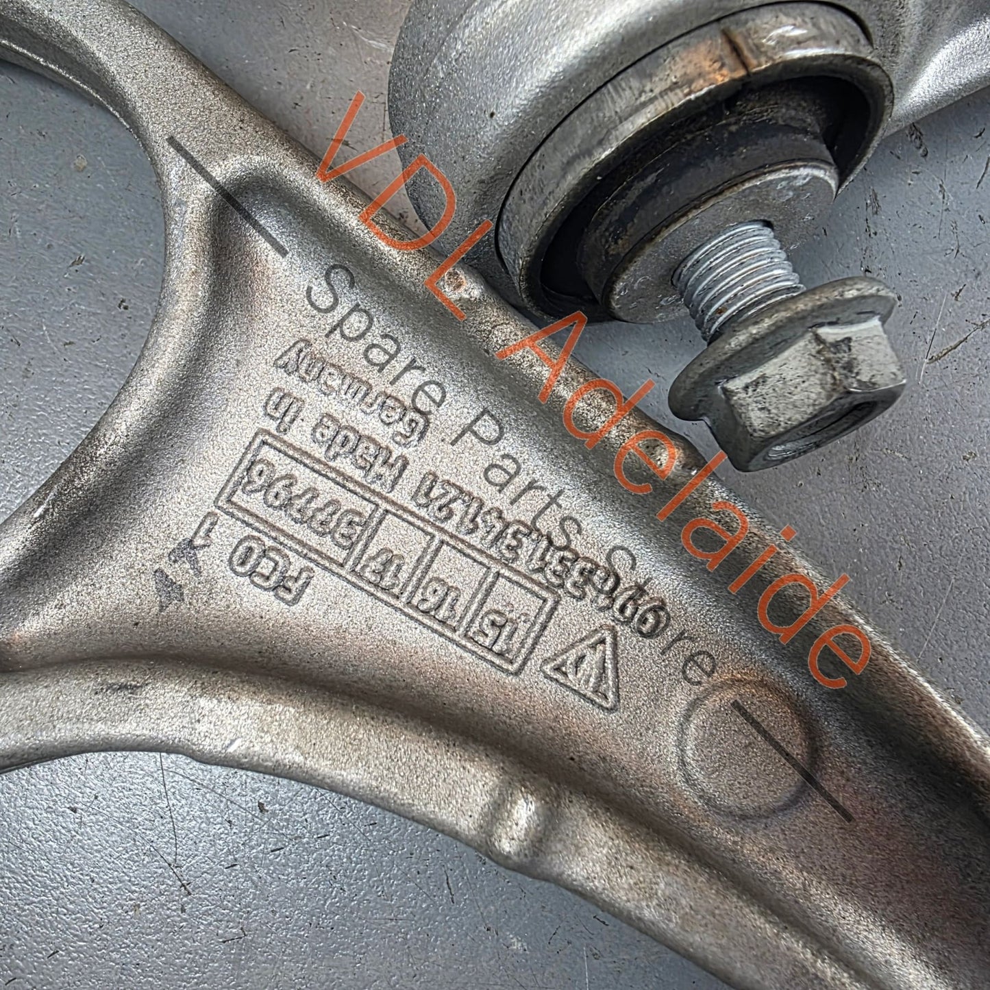 99133115111 9P1505223B 99133105321 99133104703 Porsche 911 991 Right Left Suspension Arm Assembly Upper & Lower Control Arms