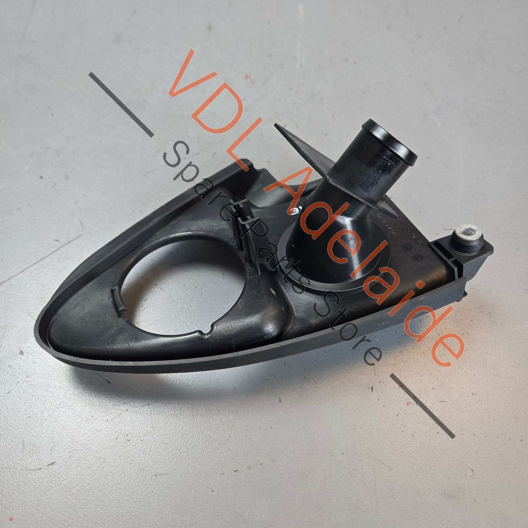 9P1115423A 99110727304   Porsche 911 991 Oil Filler Cap & Trim 9P1115423A