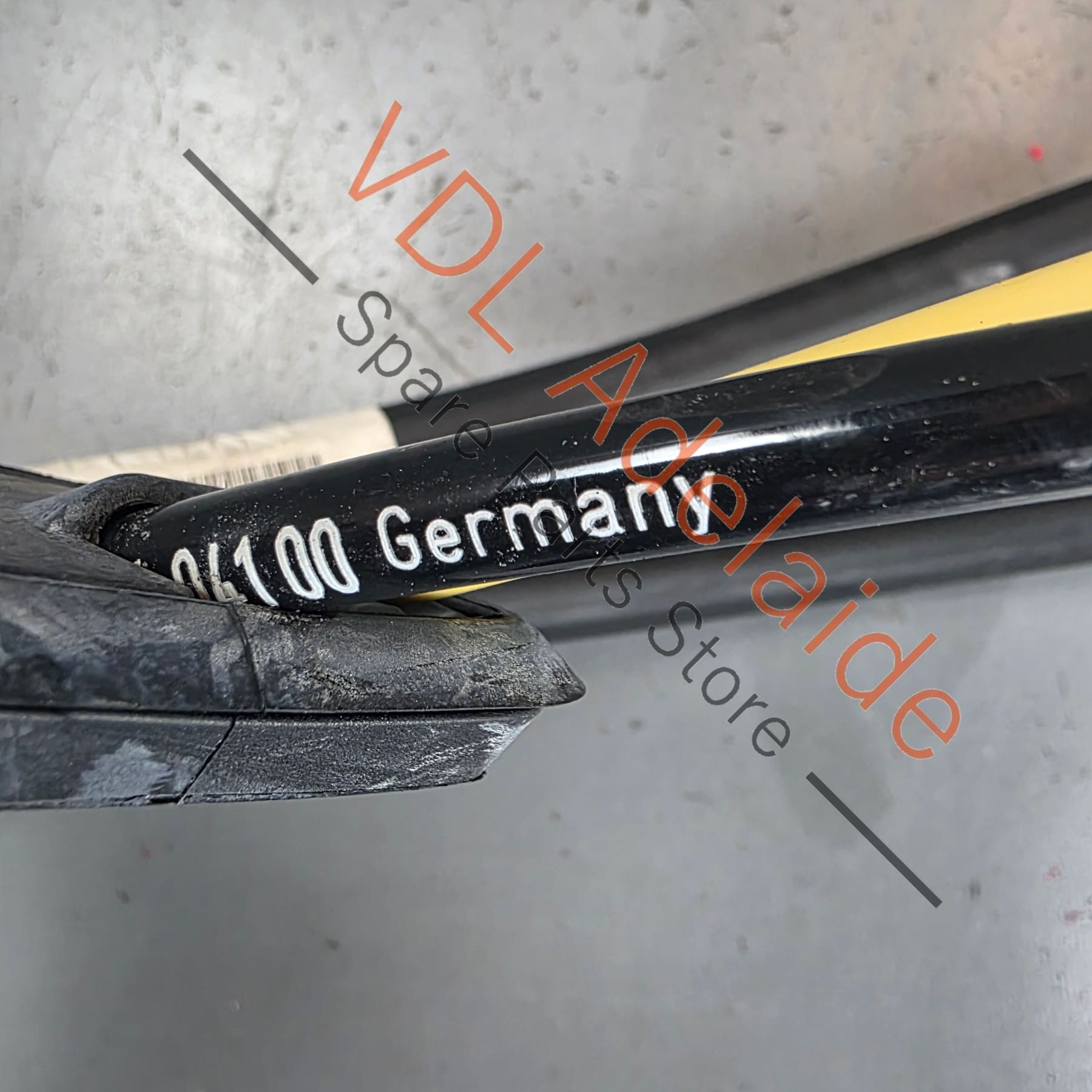 99142404100 992711007A   Porsche 911 Manual Gear Shifter Cable 992711007A 99142404100