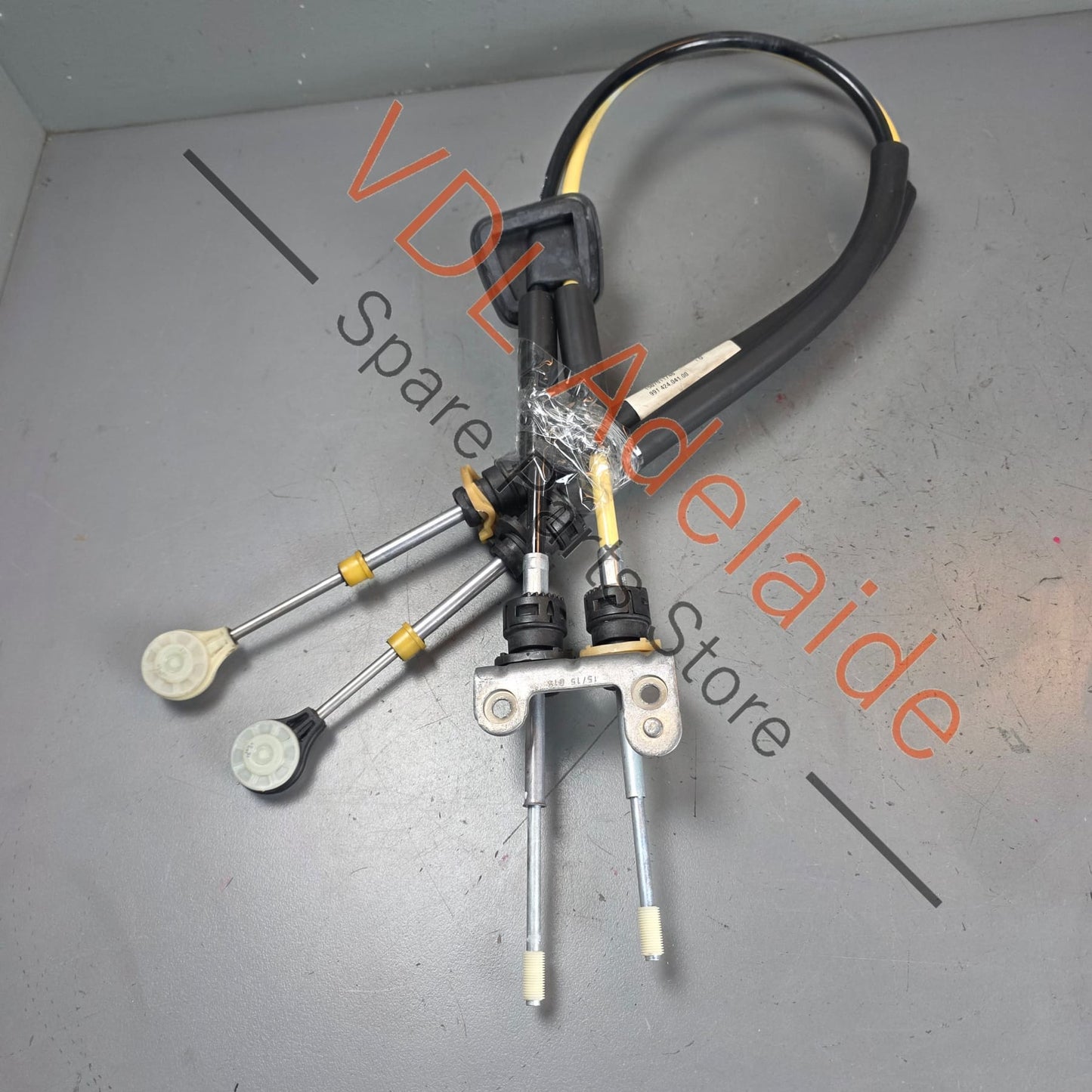99142404100 992711007A   Porsche 911 Manual Gear Shifter Cable 992711007A 99142404100