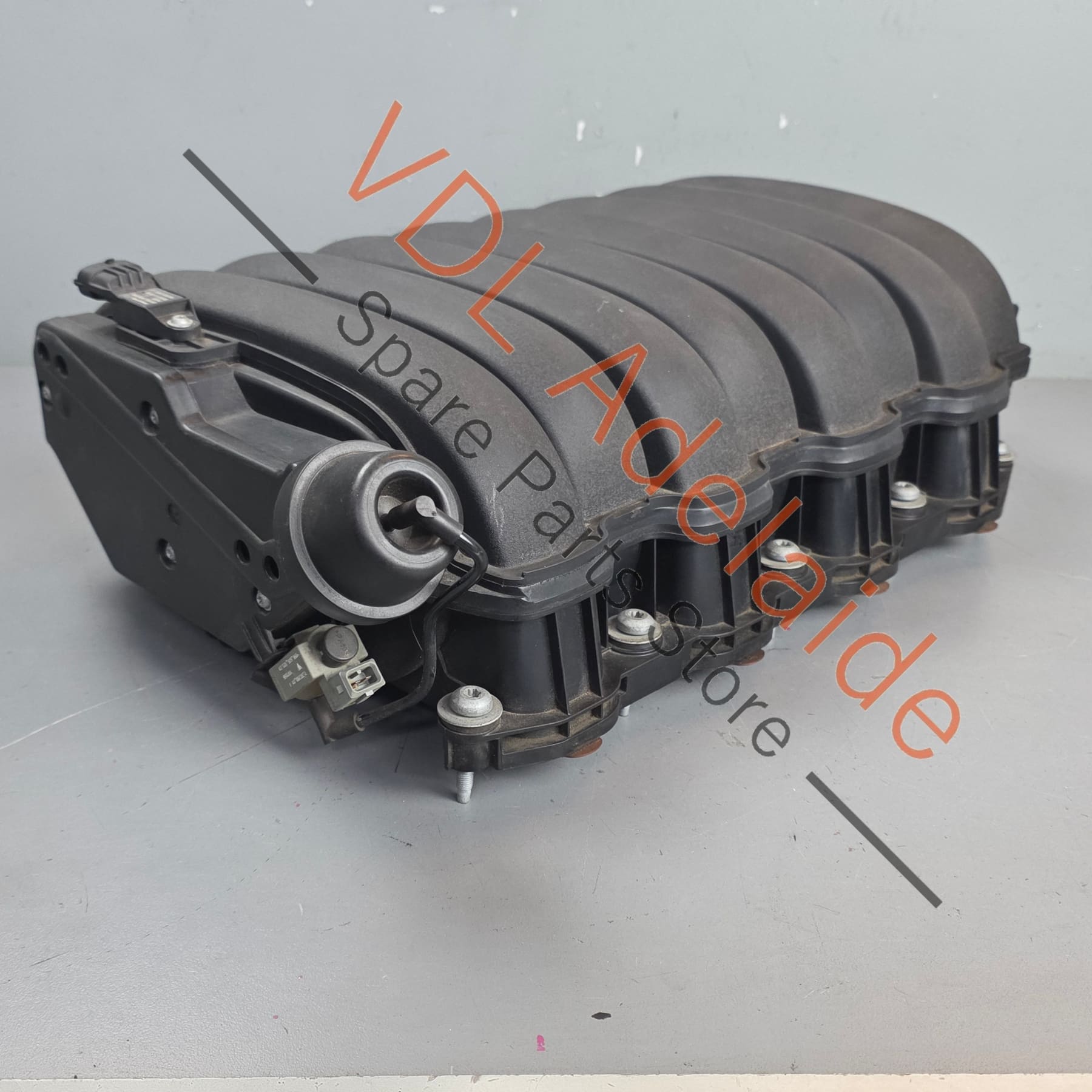 94811001642   Porsche Cayenne 4.8L Panamera V8 Inlet Intake Manifold 94811001642