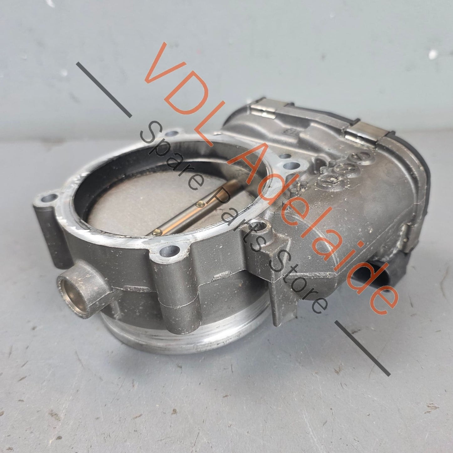 99760511601   99760511601 OEM BOSCH Engine Throttle For Porsche Cayenne Panamera 911 997 991