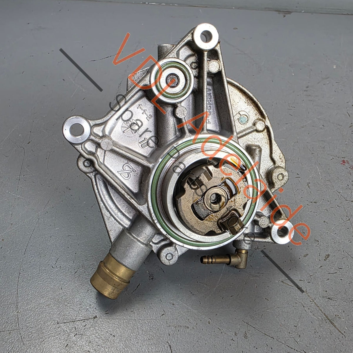 94811005005   Porsche Genuine Vacuum Pump 94811005008