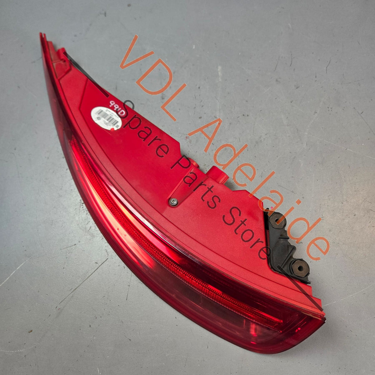 99163114316 99163114315  Porsche 911 991.1 Rear Left Tail Light 99163114316 Genuine OEM