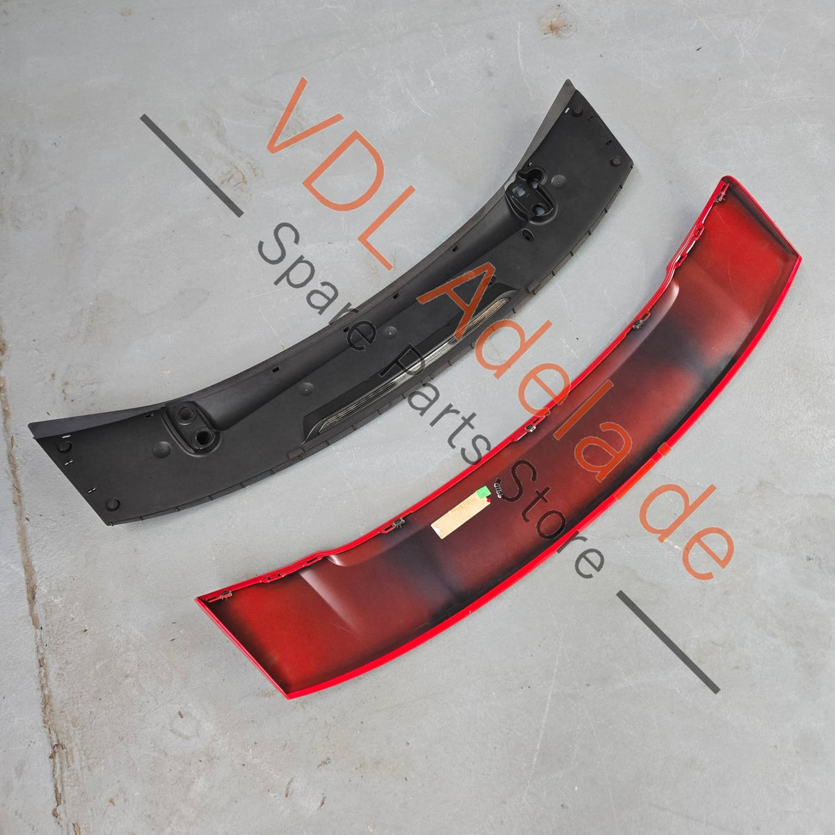 99150422128 99150420502  Porsche 911 991.1 Rear Spoiler 99150422128 99150420502