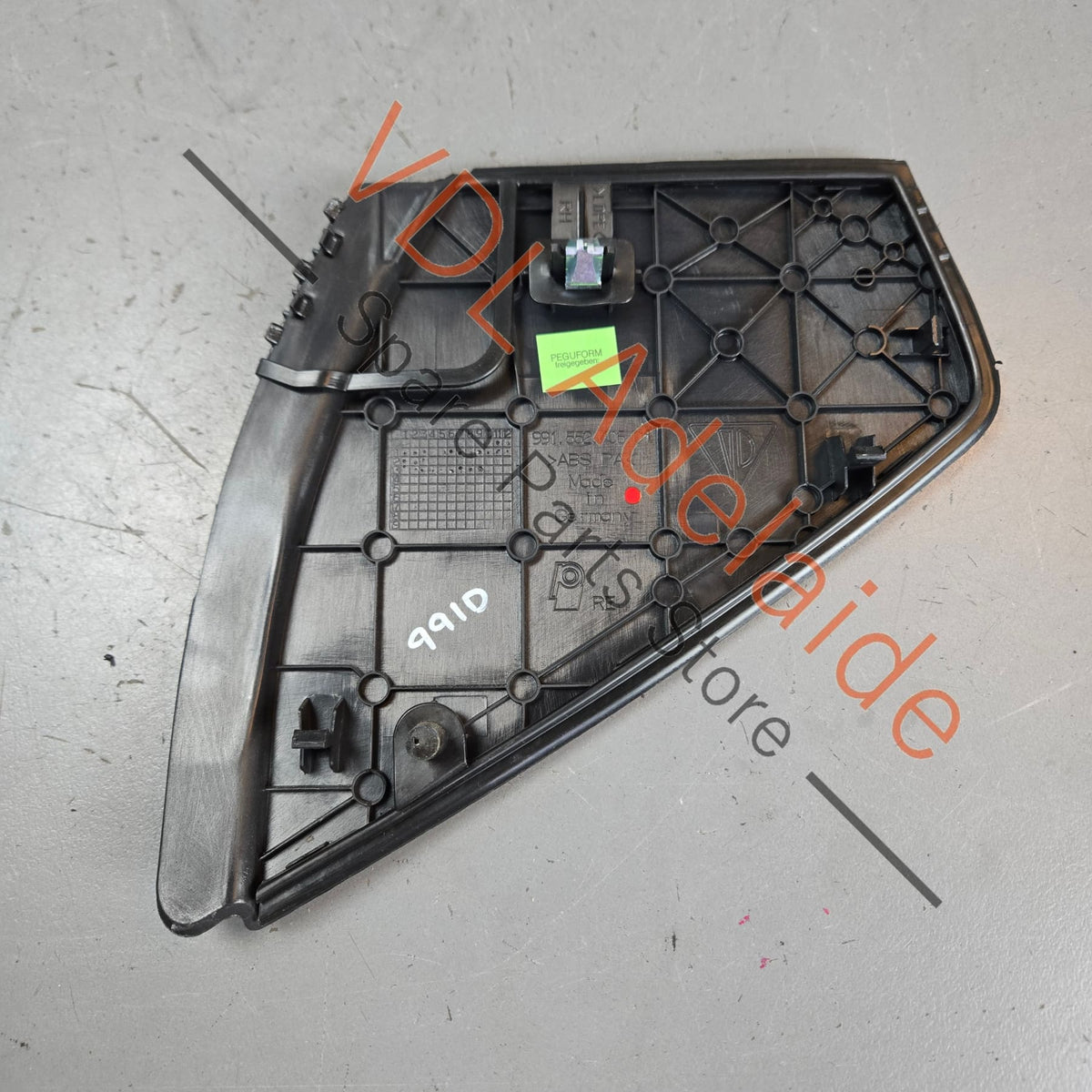 99155240601 99155240602  Porsche 911 991 Right Side Dashboard End Cover Trim 99155240601
