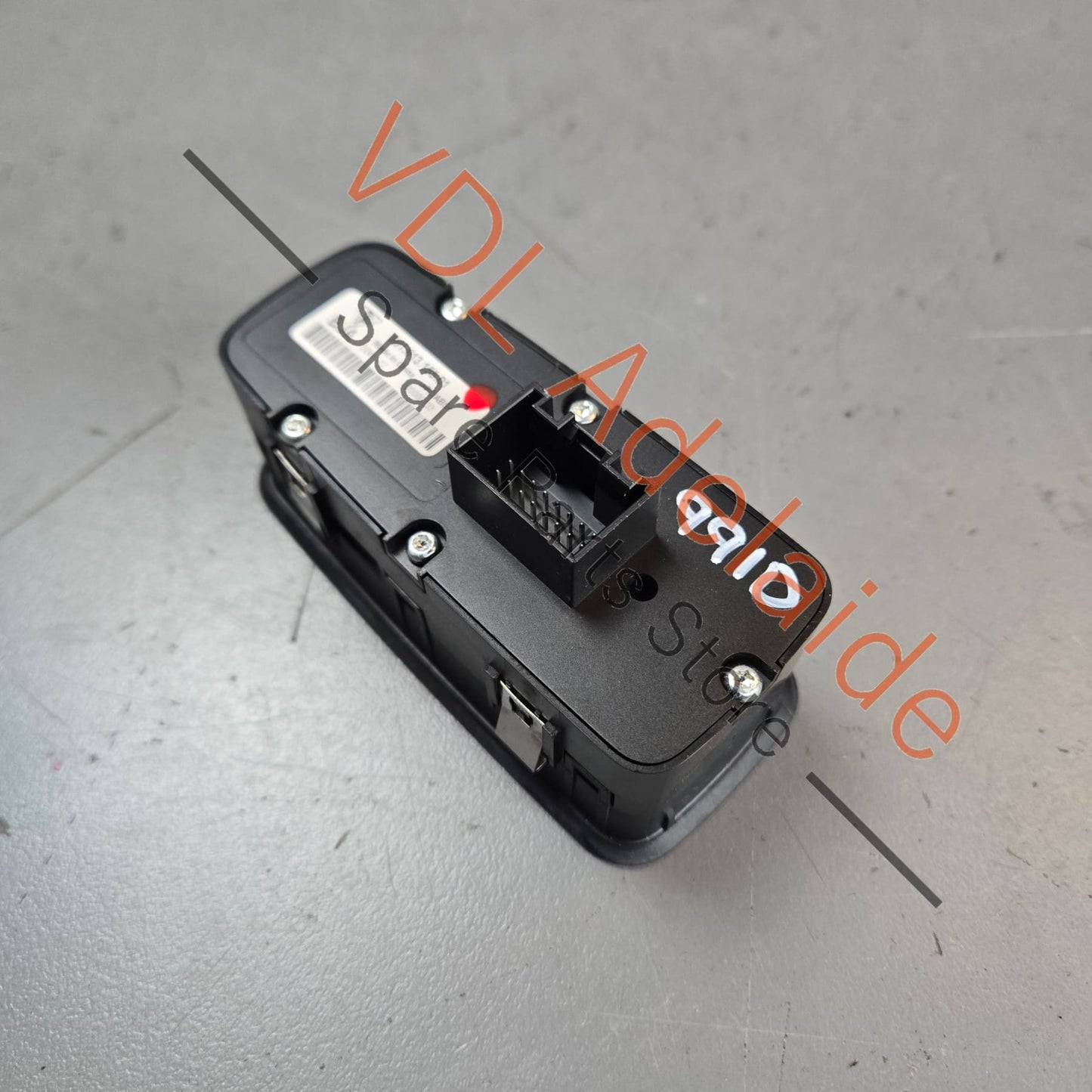 99161315501 99161315502  Genuine OEM Porsche 911 991 Drivers Window Switch 99161315502