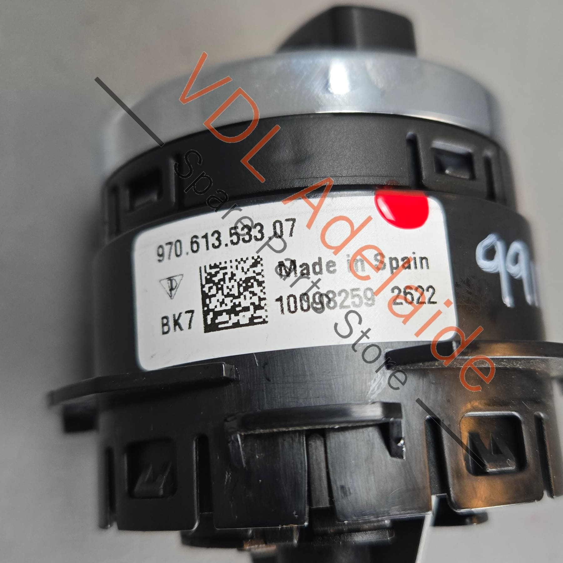 97061353307   Porsche Genuine OEM Headlight Switch 97061353307 97061353309