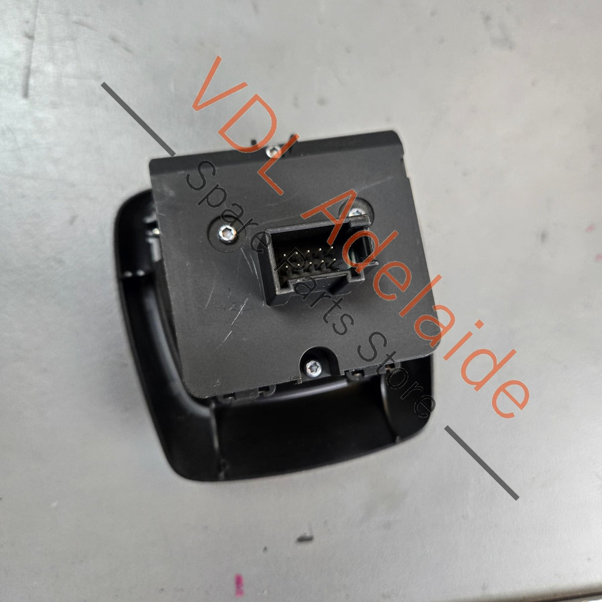 99161325101 99161325100  Porsche 911 991 Park Brake Switch 99161325100 99161325101