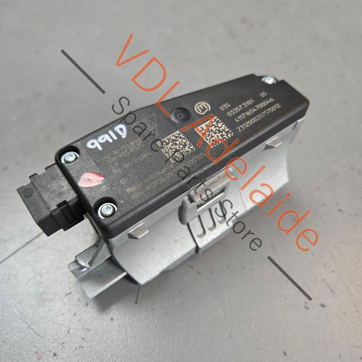 7PP905852C   Porsche 911 991 Electric Steering Column Lock Module 7PP905852C