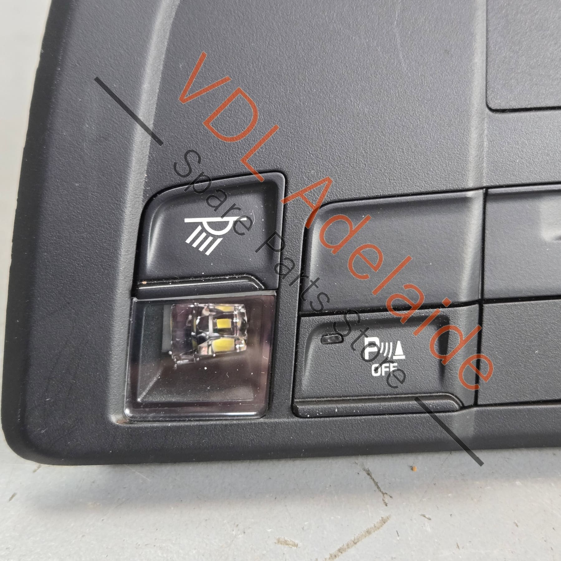 99161313410 99161313404  Porsche 911 991 Overhead Reading Dome Interior Light 99161313404 99161313410