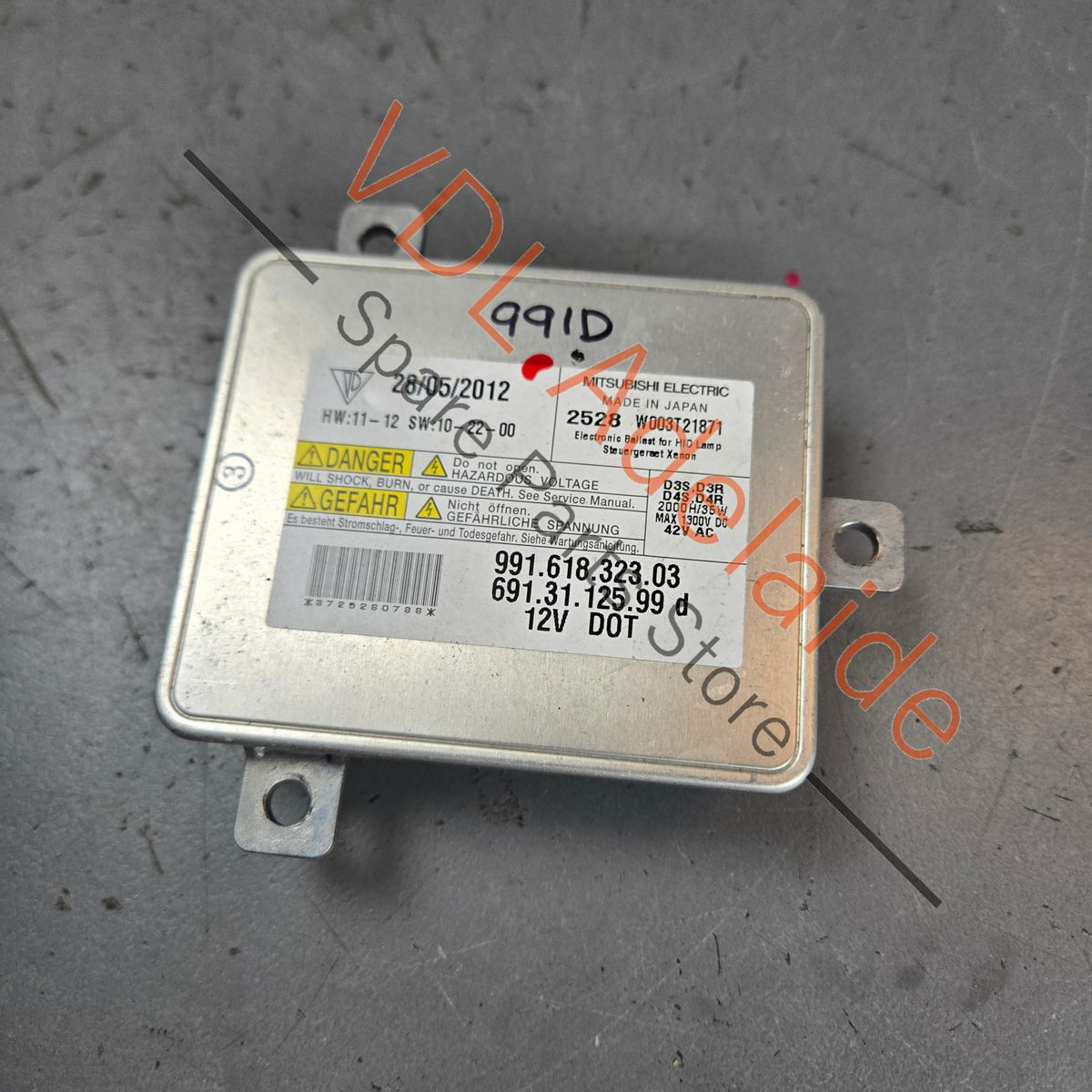99161832303   Porsche 911 991 Xenon Headlight Control Unit Module 99161832303