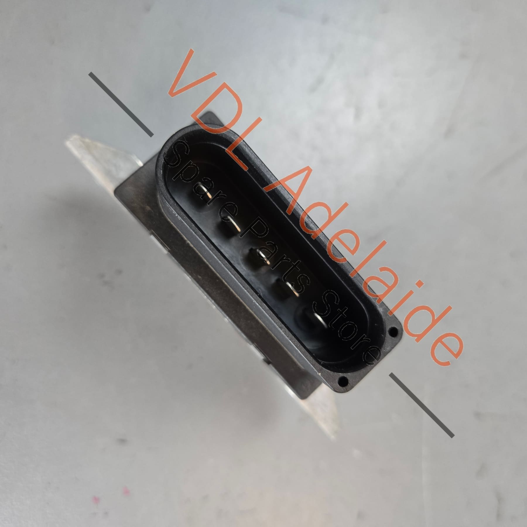 99161802501 99161802504  Porsche 911 Boxster Cayman Fuel Pump Control Module Unit 99161802501 99161802504