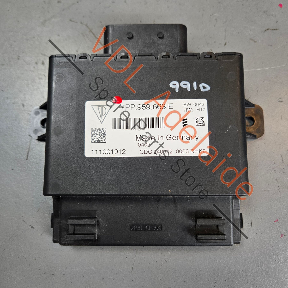 7PP959663E   Audi VW Porsche Battery Voltage Stabilizer for Start Stop 7PP959663E
