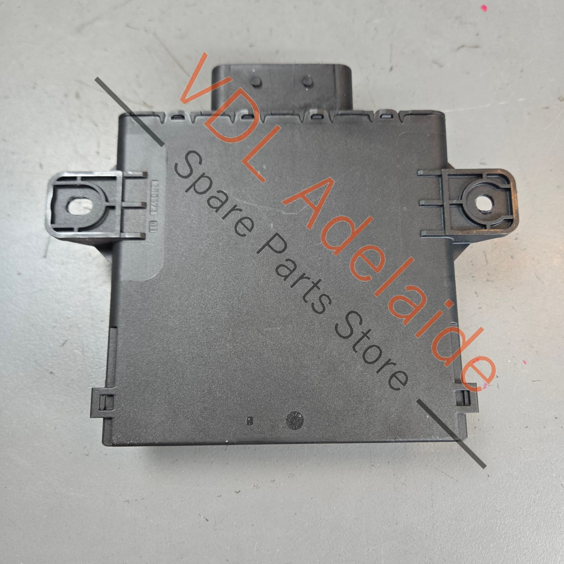 7PP959663E   Audi VW Porsche Battery Voltage Stabilizer for Start Stop 7PP959663E