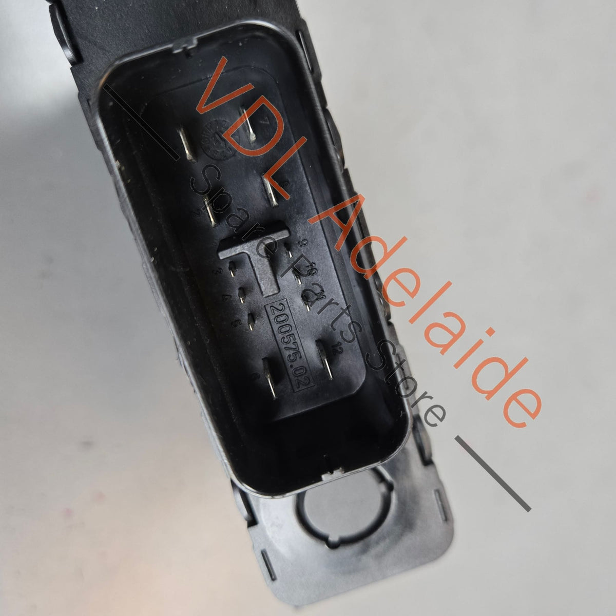 7PP959663E   Audi VW Porsche Battery Voltage Stabilizer for Start Stop 7PP959663E