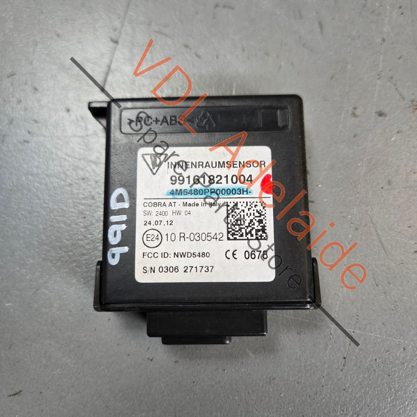 99161821004   Porsche 911 Interior Motion Sensor Monitor Unit 99161821004