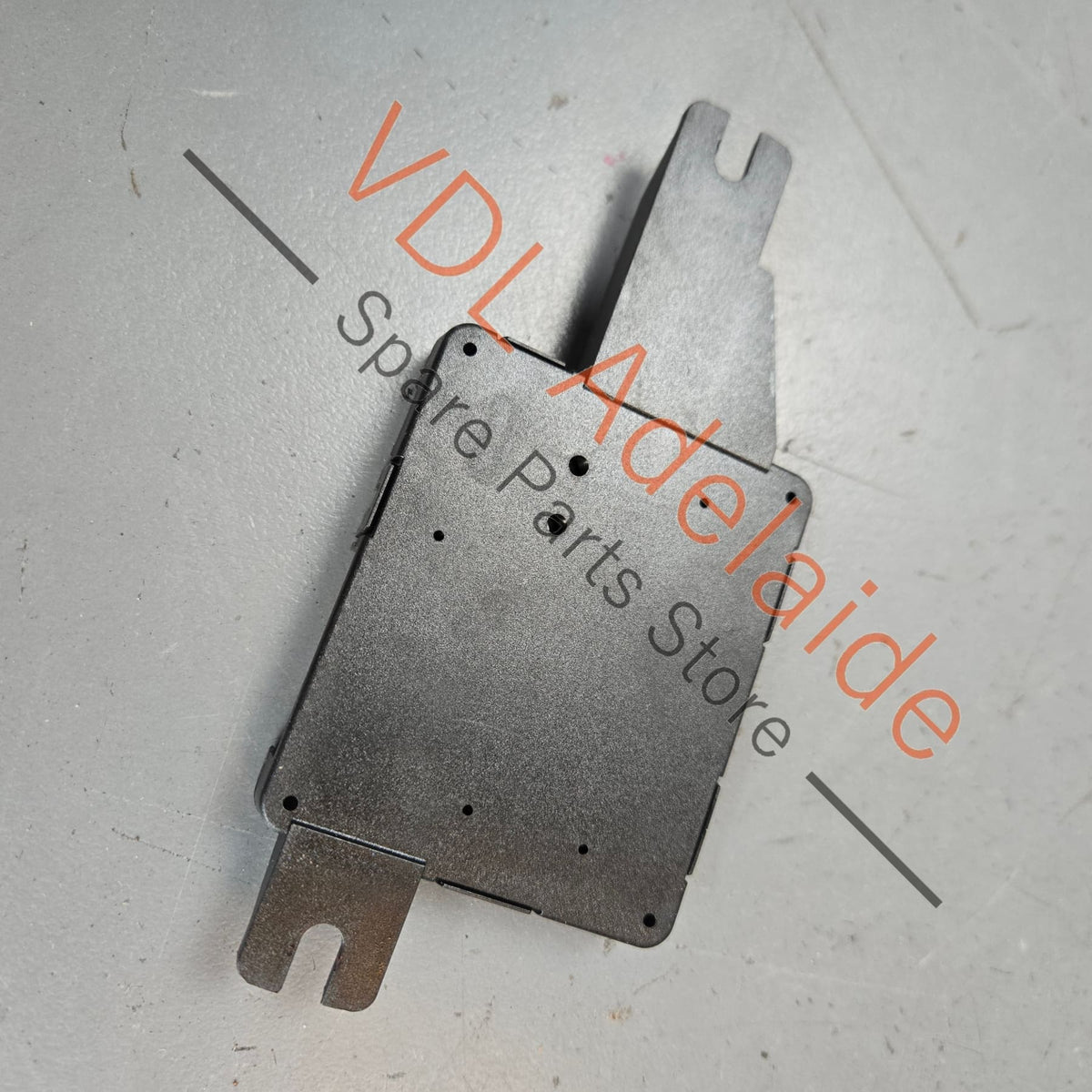 99161812200   Porsche 911 991 Antenna Control Module 99161812200