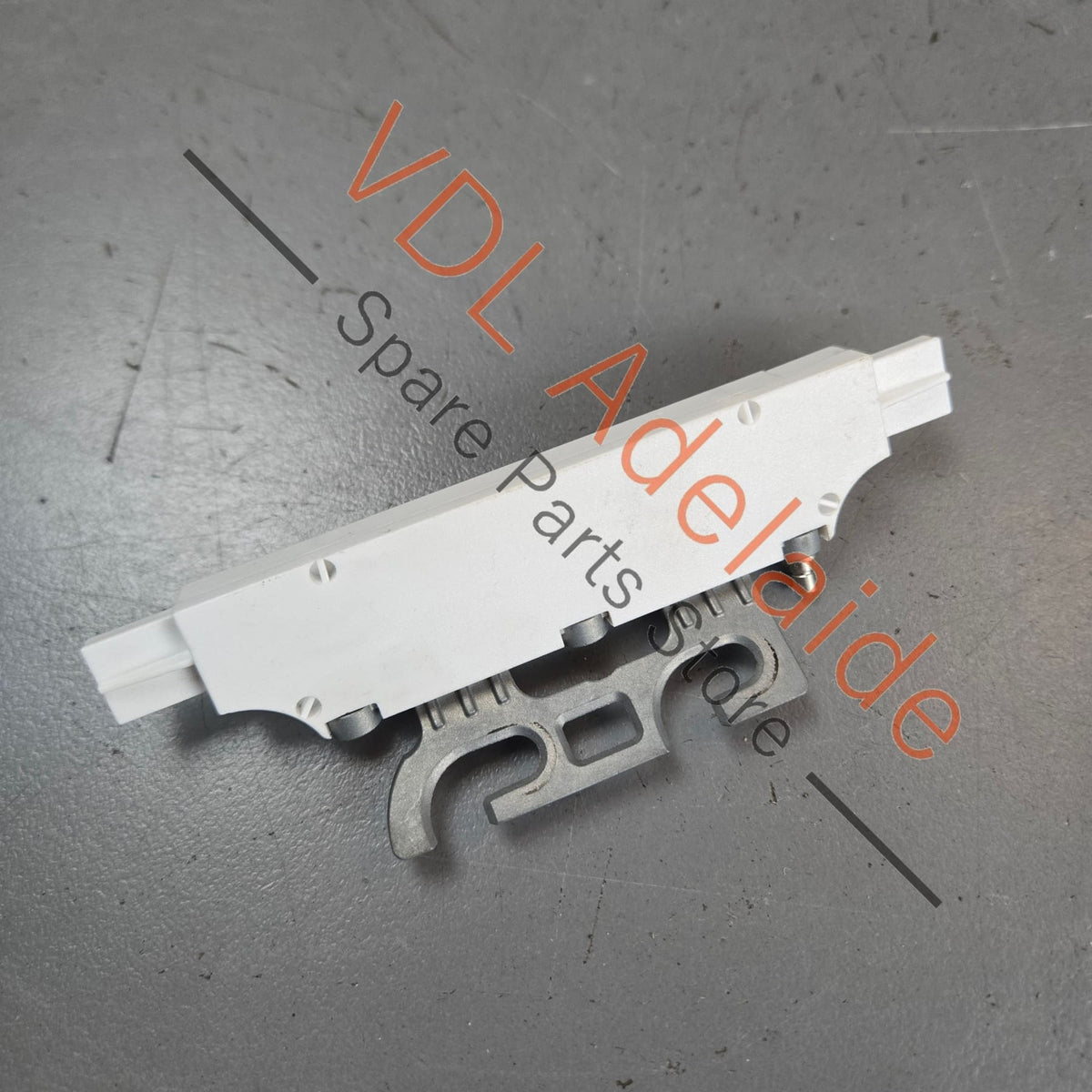 99164711700   Porsche 911 991 Antenna Control Module 99164711700
