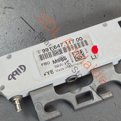 99164711700   Porsche 911 991 Antenna Control Module 99164711700