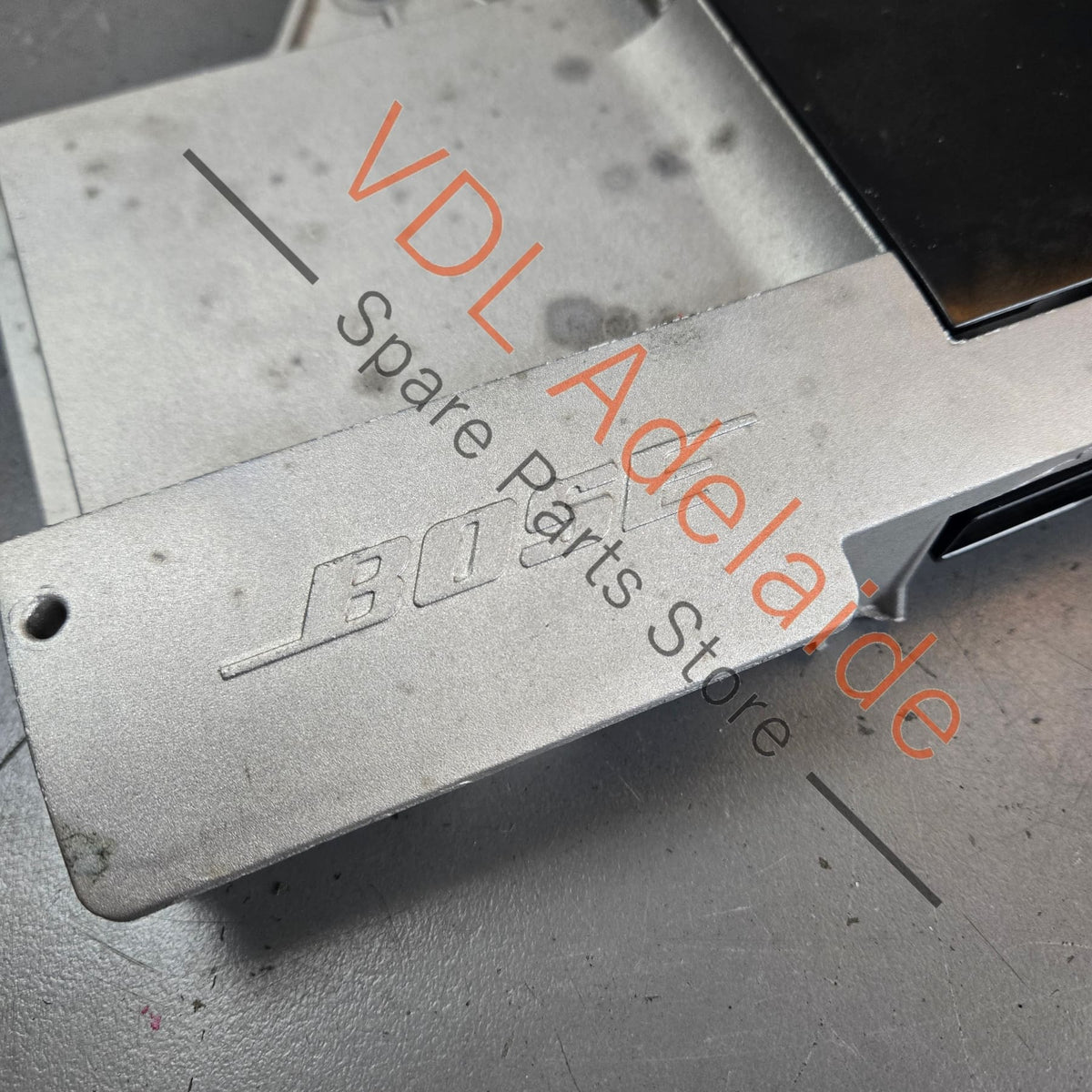 7PP035223P 7PP035223AA  Porsche BOSE Audio Amplifier Amp 7PP035223P 95564530201 7PP035223AA