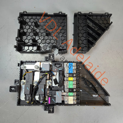 99161030103   Porsche 911 991 Main Fuse Board Circuit Breaker Panel 99161030103