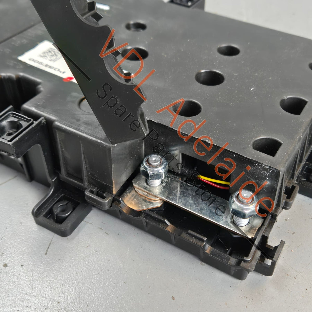 99161030103   Porsche 911 991 Main Fuse Board Circuit Breaker Panel 99161030103