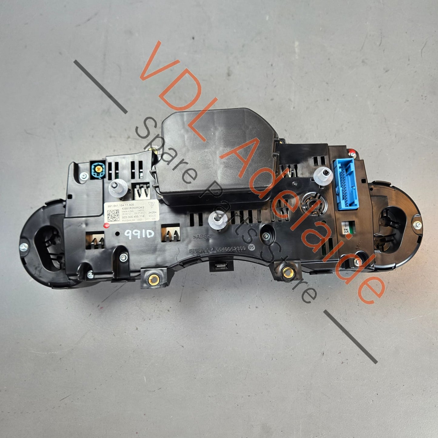 99164115411A05 99164115411  Porsche 911 991.1 Instrument Cluster Dashboard PDK Automatic
