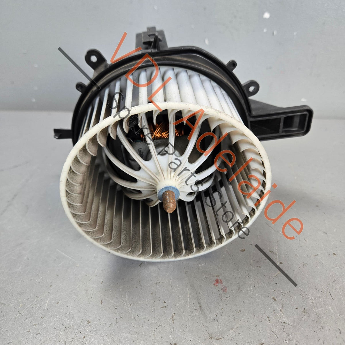 99157392201   Porsche 911 991 Dash Blower Fan 99157392201
