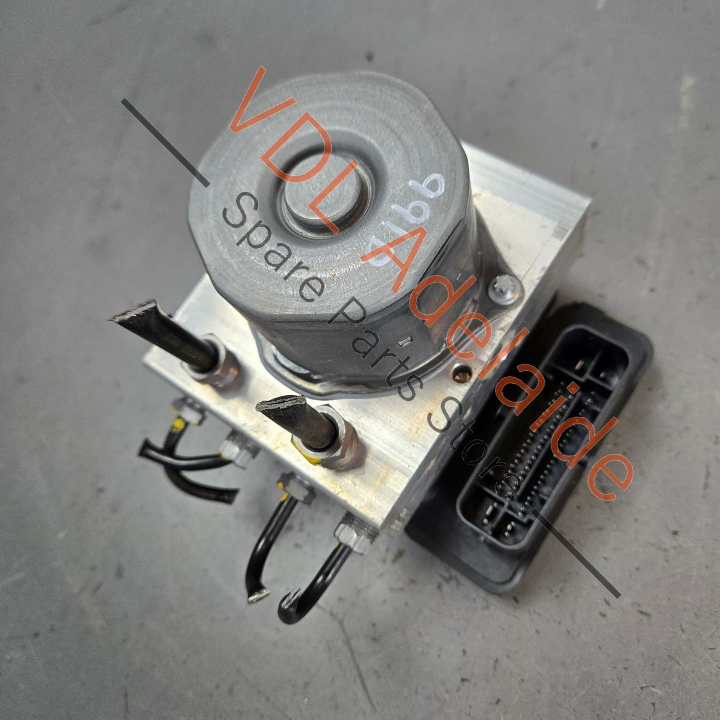 99135595504 99135595508 99135595503 Porsche 911 991 ABS Brake Hydaulic Module 99135595504 99135595508