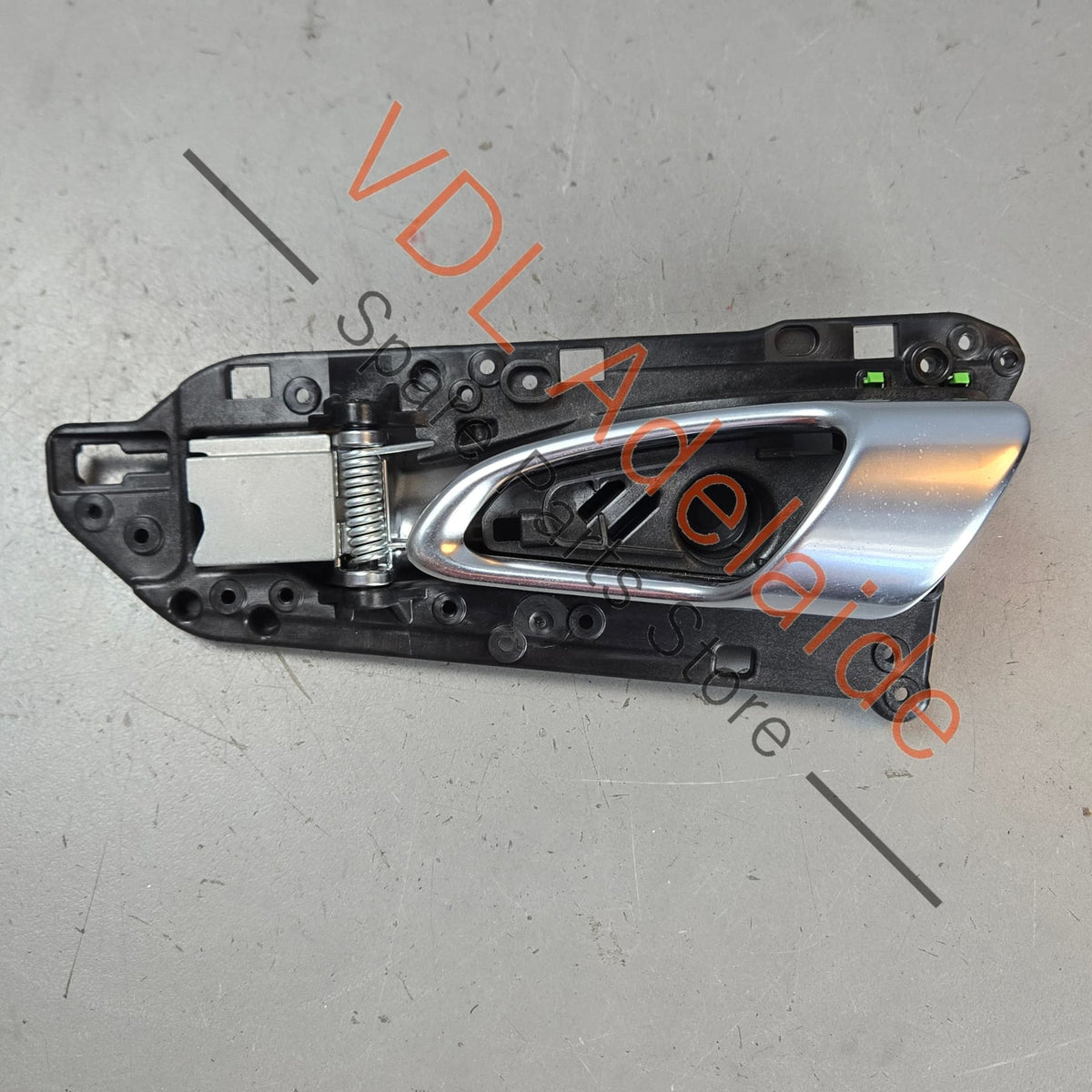 99155552102V08 99155552102   Porsche 911 991 Left Interior Door Handle 99155552102